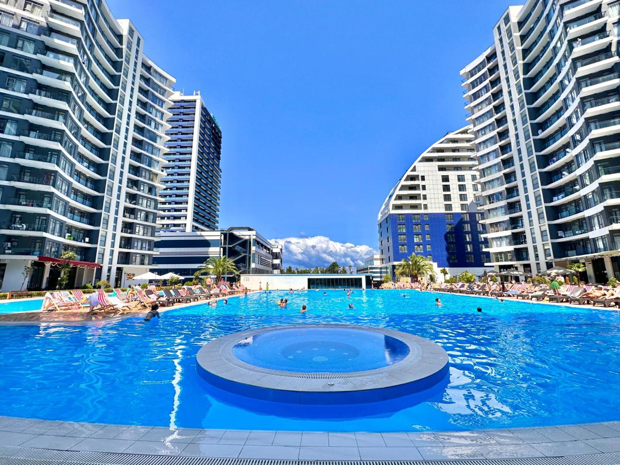 Batumi Boulevard Resort المظهر الخارجي الصورة