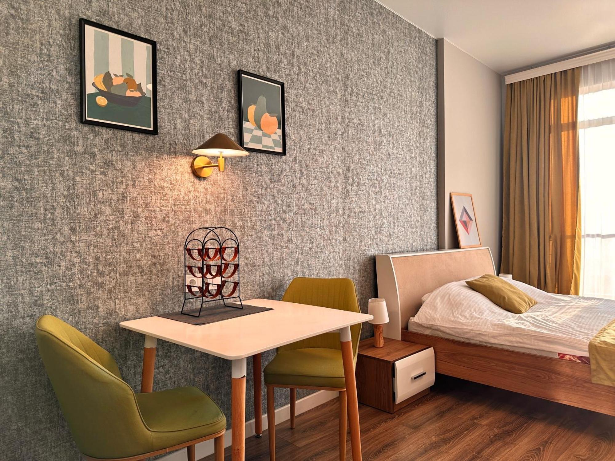 Batumi Boulevard Resort الغرفة الصورة