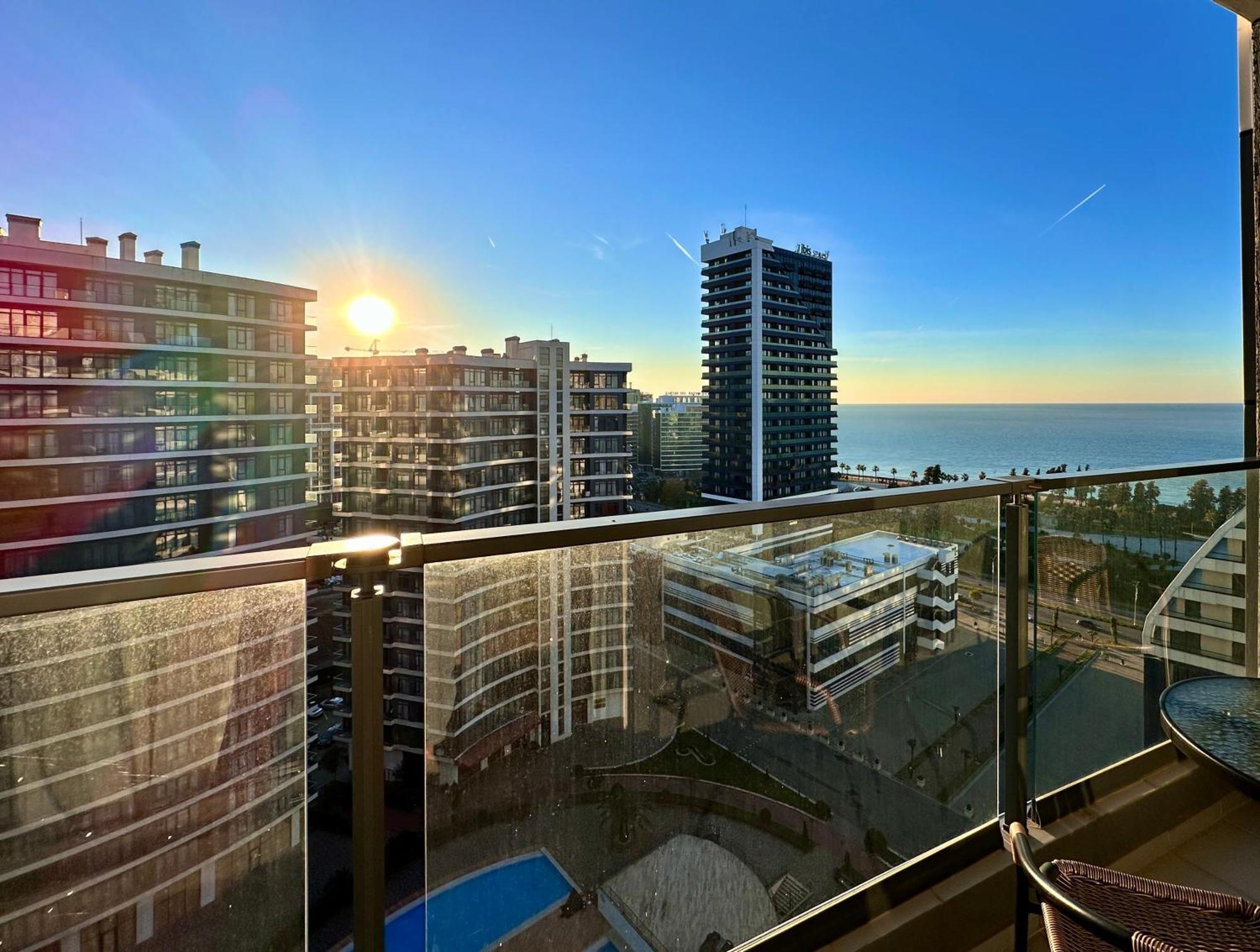 Batumi Boulevard Resort المظهر الخارجي الصورة